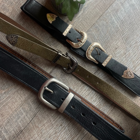 Belts - Picture 2 of 2